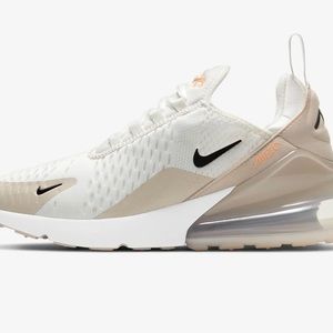 Nike Air Max 270 in rare sold out Summit White Desert Sand color
Size 8 wmn